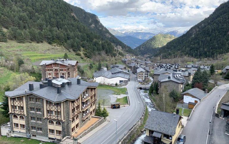 vistas-apartamentos-vallnord-3000-arinsal-estacion-vallnord